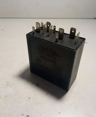 Volkswagen Golf IV Other relay 4B0955531A 72WA401