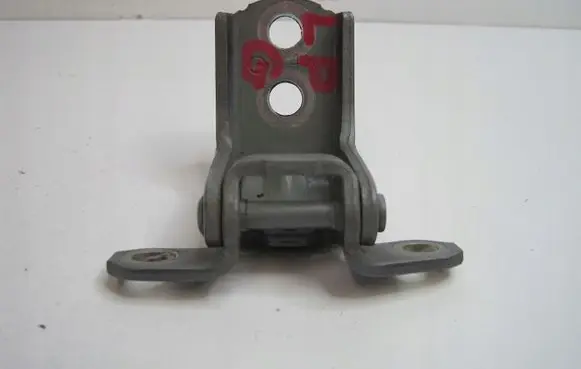 Nissan X-Trail T32 Engine bonnet/hood hinges 
