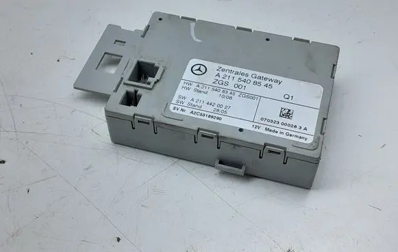 Mercedes-Benz E W211 Gateway control module A215408545 A2115408345