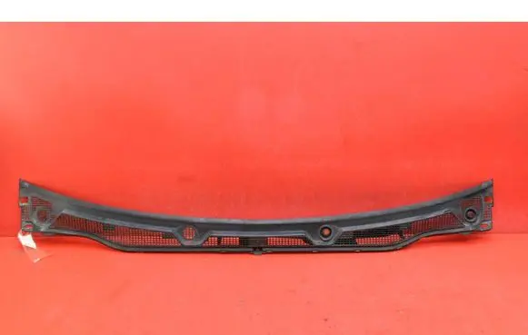 Renault Captur Wiper trim 668115916R