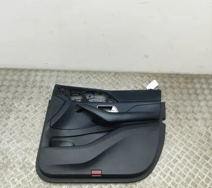 Mercedes-Benz GLE W167 Front door card panel trim A1677276000 A1677276200