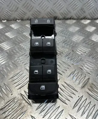 KIA Sportage Electric window control switch 93571r2100