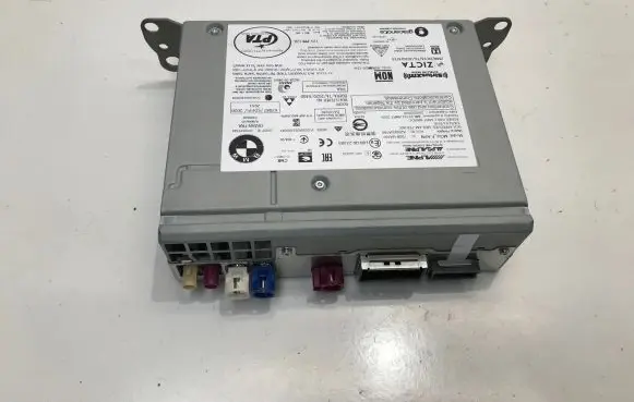 Navigation unit CD/DVD player