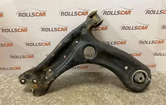 Volkswagen Polo V 6R Front lower control arm/wishbone 6R0407151F