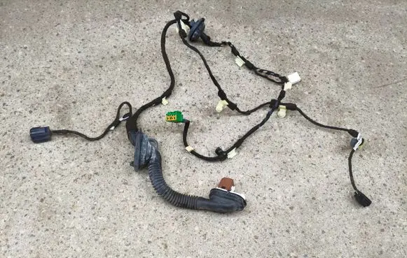Ford F150 Rear door wiring loom ML3T14633EE