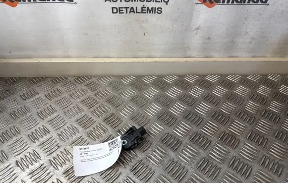Toyota Auris E180 Airbag deployment crash/impact sensor 8917302090