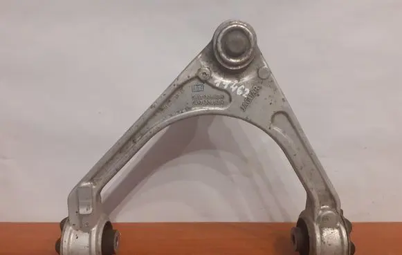 Jaguar XF X260 Front lower control arm/wishbone GX733091 GX733084