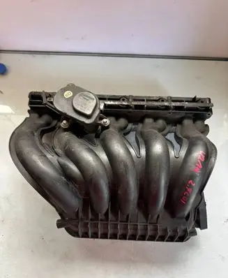 Mercedes-Benz E W211 Intake manifold 72264414 A6111500494