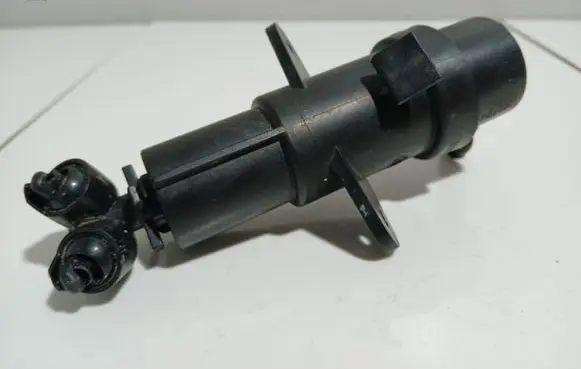 BMW 7 E65 E66 Headlight washer spray nozzle 7001949