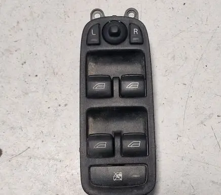 Volvo V50 Electric window control switch 30710788 03451100 30710787