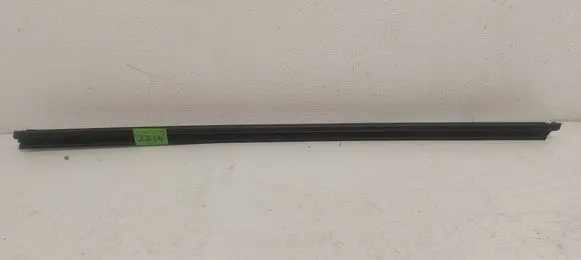 Skoda Enyaq iV Rubber seal front door window/glass 5LA837479