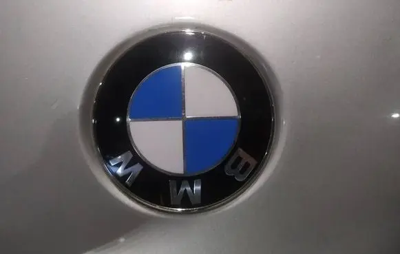 BMW 7 E65 E66 Manufacturer badge logo/emblem 