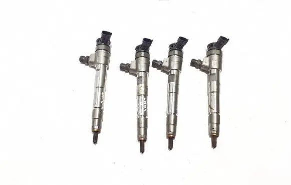 Renault Clio V Fuel injector 8201636333