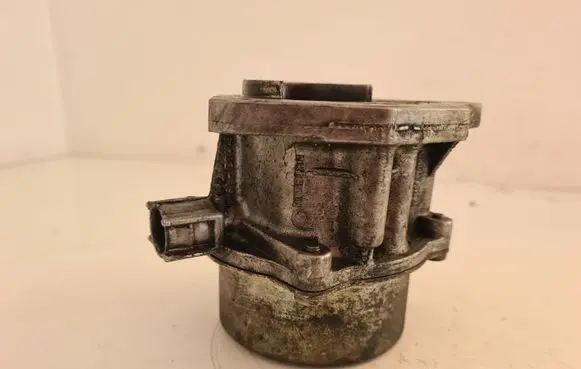 Renault Kangoo I Vacuum pump 8200113585 72238912