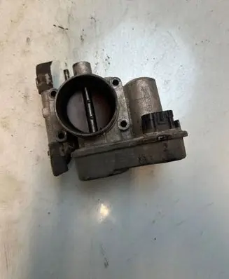 Opel Meriva A Throttle body valve 321321