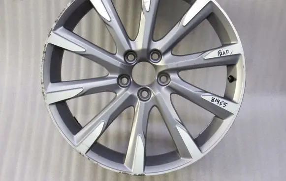 Volvo S60 R19 alloy rim 