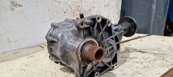Volvo XC90 Gearbox transfer box case 30735299