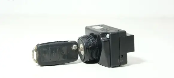 Audi A8 S8 D3 4E Ignition lock 3D0905865H 4E0837220H