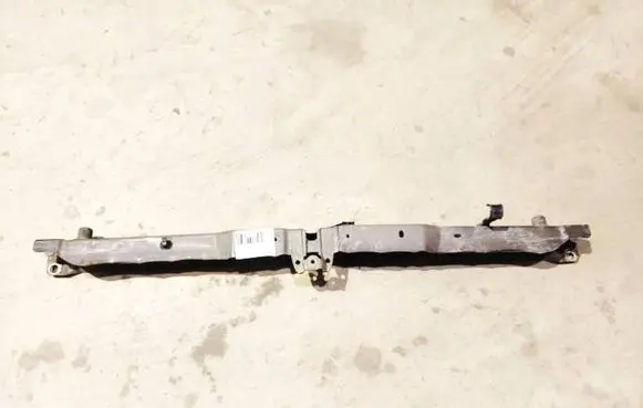 Toyota RAV 4 (XA30) Radiator support slam panel