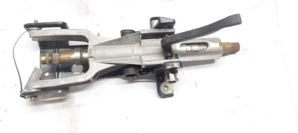 BMW 5 E39 Steering wheel axle 1093513