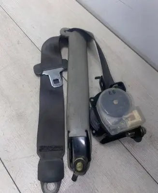 Honda CR-V Rear seatbelt NSB053GR26 90270