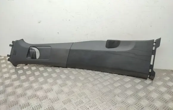 Volkswagen T-Roc (B) pillar trim (top)