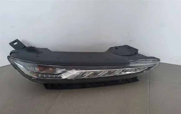 Hyundai Kona I LED Daytime headlight 92208J90