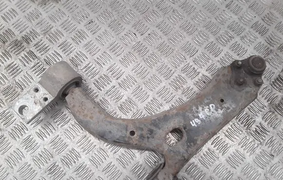 Mazda 2 Front lower control arm/wishbone 2S613063CA