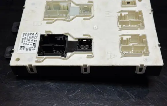 Mercedes-Benz V Class W447 Other control units/modules A4479009509