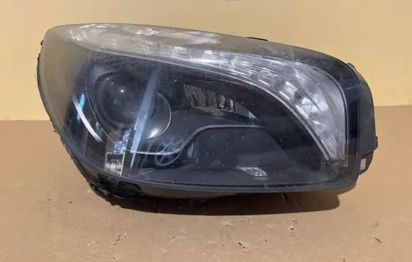 Mercedes-Benz SL R231 Headlight/headlamp 12518205 7158200000 A2318205861