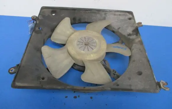 Mitsubishi Space Wagon Electric radiator cooling fan