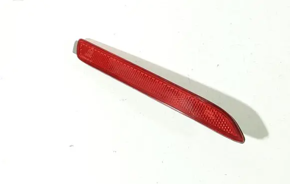 Toyota Verso Rear tail light reflector 819100F010 3202000667 020012