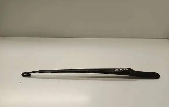 BMW X5 E53 Front wiper blade arm 7075612