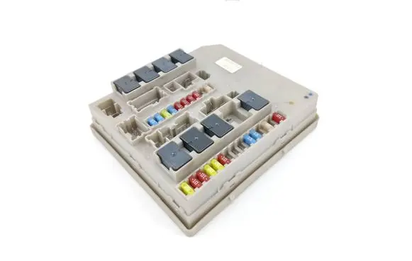 Renault Clio III Fuse module 902663A