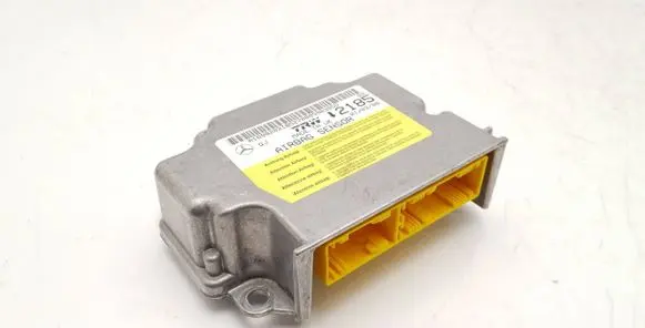 Mercedes-Benz A W169 Airbag control unit/module A1698202185 Y2185