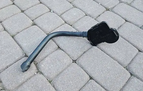 Opel Astra L Breather/breather pipe/hose 9675617280
