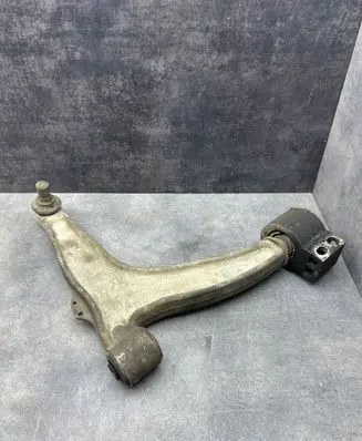 Opel Vectra C Front lower control arm/wishbone