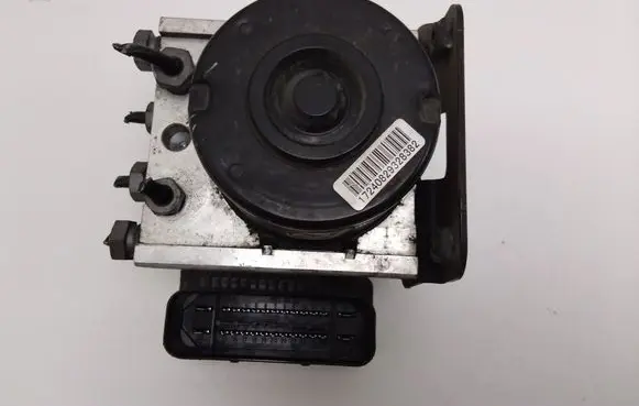 Ford Fiesta ABS Pump 8V512M110AD