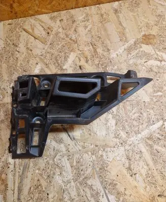 Peugeot 3008 II Rear bumper mounting bracket 9810591580