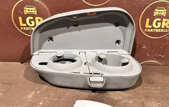 Nissan Quest Cup holder 583471