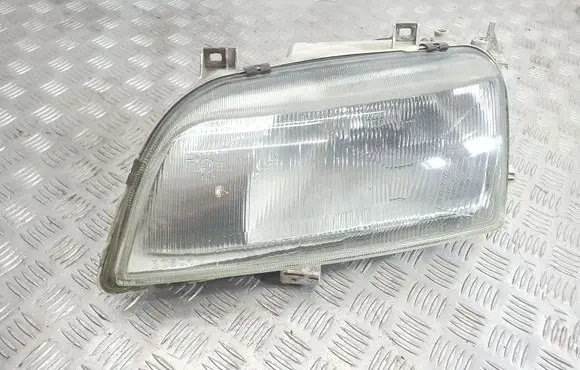 Volkswagen Sharan Headlight/headlamp 0301048301
