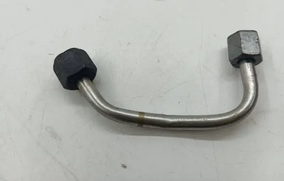 Citroen C5 Aircross Fuel injector supply line/pipe 