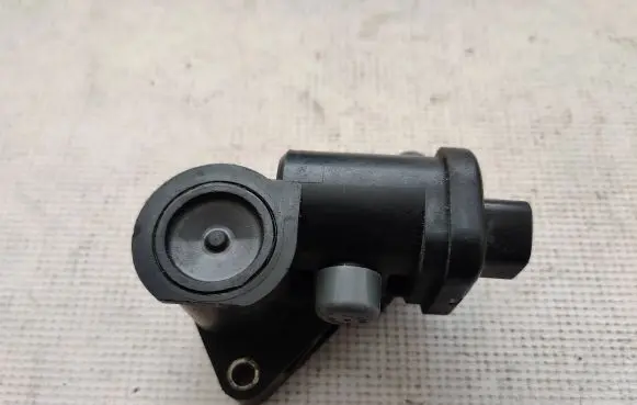 Toyota RAV 4 (XA40) Intake manifold 0120106060