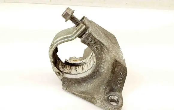 Nissan Qashqai Driveshaft support bearing bracket 397743238R