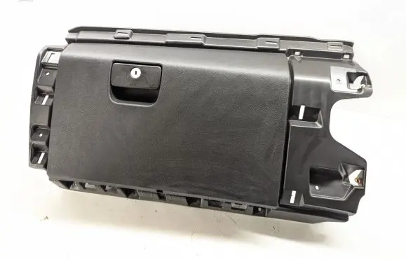 Chevrolet Tahoe Glove box set 86821704