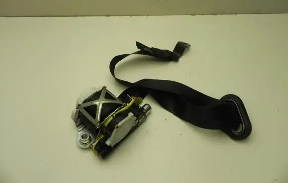 Skoda Fabia Mk2 (5J) Front seatbelt buckle 5J0857702A M1688