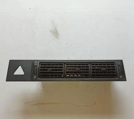 Volkswagen Transporter - Caravelle T4 Dash center air vent grill 7d1819703b 7D0819709