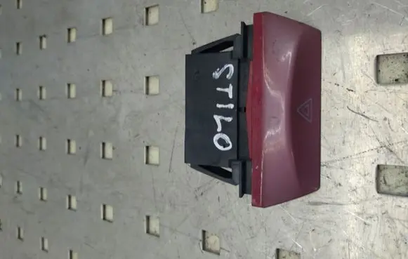 Fiat Stilo Hazard light switch B569
