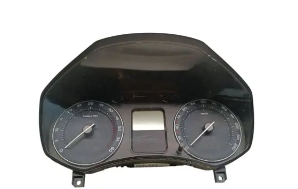 Skoda Octavia Mk2 (1Z) Speedometer (instrument cluster) 1Z0920810D V3562426 SKZ7Z0E3290783