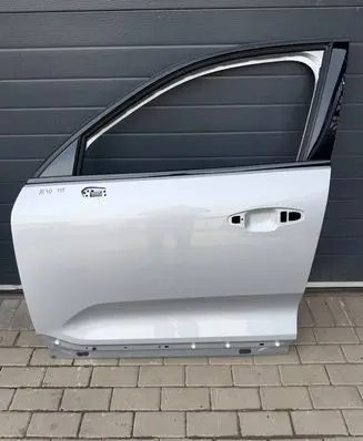 Volvo XC40 Front door 